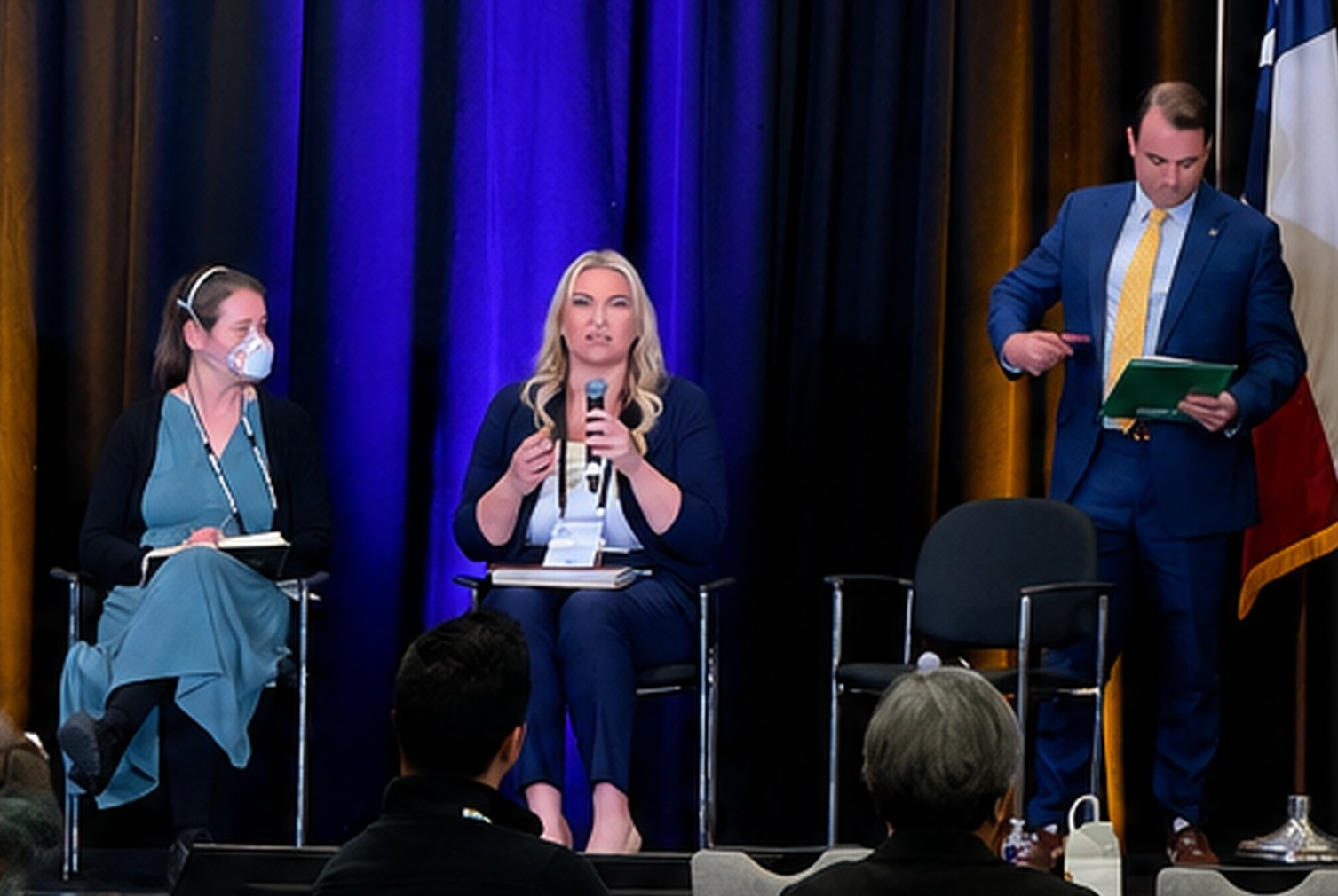 Michelle Robertson speaking on a panel at the National RTAP / FTA Conference